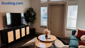 The City Nest - Near Dallas & DFW Airport - Image 3