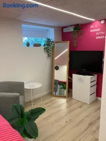 Hyggeligt værelse, egen indgang & gode faciliteter - Image 5