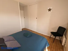 Gîte 10 pers. avec jardin à 200m des commerces, proche Loire et forêt d'Orléans - Image 2