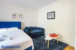 Brand New Spacious FamilyFriendly Home near Boston - Image 4