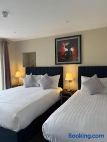 JUST B Townhouse - Image 2