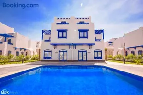 Luxury Villa with pool in Hurghada - Image 4