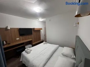 Hotel Fama - Image 2