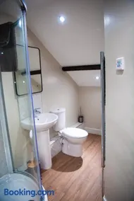 Cottage Bondgate - Image 3