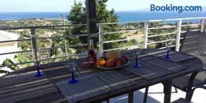 blue view sea apartment - Image 3