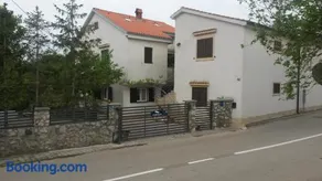 Apartmani Božić-Omišalj - Image 1