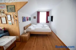 Chalet Bergnest Grundlsee - Image 1