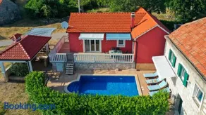 Villa Bilanzic - Omis by Villas Guide - Image 2