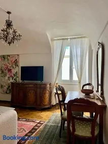Historic Center Cottage Style Apartment - Image 4