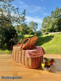 Glamping Zeleni raj Vače - Image 1
