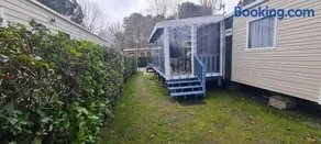 Mobil home 693 à la réserve 8 personnes avec terrasse couverte - Image 1