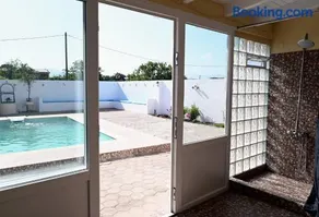 Oasis Lower Ground Floor Apartment - Image 3