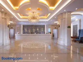 Vienna International Hotel Shenzhen Dameisha - Image 5