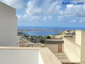 Penthouse "Maltese scent" - Image 3