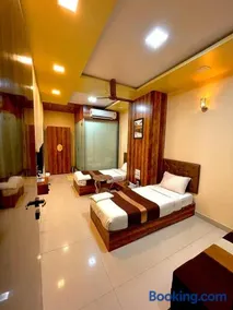 AVIRAHI HOTEL - Image 1