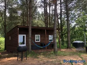 Forest cabin - Image 2