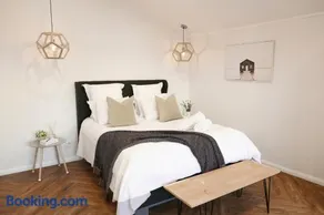 Coco's Bungalow - Image 5
