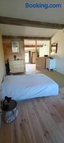 JAS provençal pour 6 personnes à 2mn de la Grange de Javon - Image 2