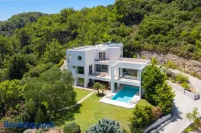 Ixian Hilltop Villa - Image 4