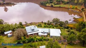 First Farm Cottage - Image 2