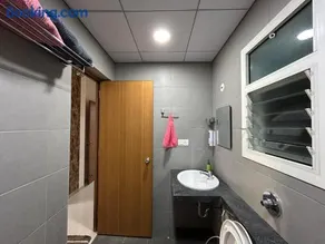 GIFT City Executive 2BHK Apartment with Pool, Gym and Free Parking - Image 2