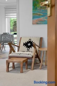 Stylish 3-Bed Home with Private Garden in Airdrie - Image 3