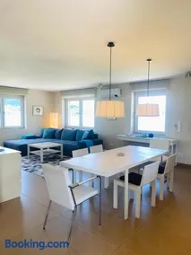 Ferienwohnung mit Seesicht und Hotelservices - Image 5
