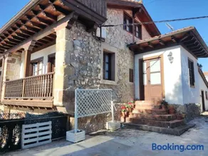 Apartamentos LLave de Santillana - Image 1