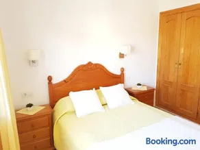 Les Bovetes Apartment - Image 2