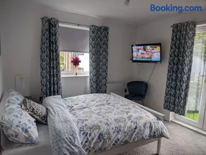 Home away from home - Image 5