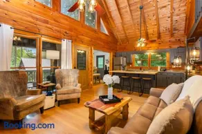 Downward Dog Lodge - Mountain Yoga Retreat, Hot Tub & Pet-Friendly Escape - Image 2