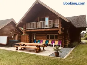 Fir Lodge - Image 1