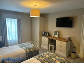The Castle Coaching Inn - Image 5