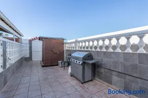 Familienorientiertes großzügiges Apartment mit Grill, Pool und Terrasse | Gartenblick | Nah am Strand | Ideal für Homeoffice - Image 2
