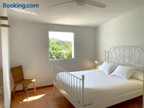 LLEBEIG -Casa mediterránea con gran jardín - Image 1