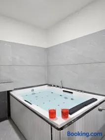 Hotel Namaste Ac Rooms - Image 2