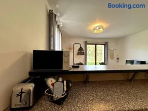Maison Eztiena - Cozy Apartment and garden - Image 3
