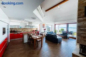 Balaton View Apartment - Image 5