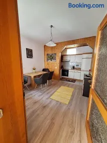 Sonnenblume Apartment - Image 2