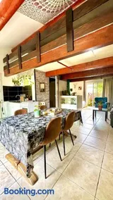 loft, air conditioning, garden, optional jacuzzi, barbecue - Image 1
