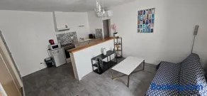 T2 Meublé, Équipé, Parfait pour Vos Séjours - Image 3