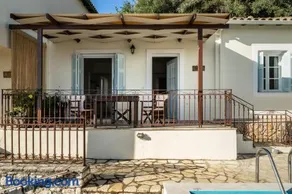 Afroksilia Villa Yakinthos - Image 1