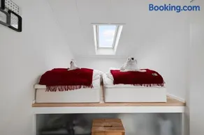 Stylish Holiday Home In Øer Maritime Holiday Village With Terraces And Scenic Views - Image 4
