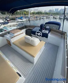 Iate de Luxo 20 pessoas com 5 horas de passeio - Image 2