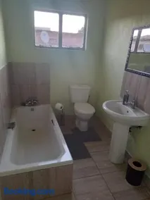 Dees B and B - Image 1