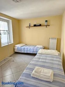 Family Home Castiglione - Image 2