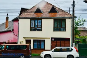 Ana's home - Image 2