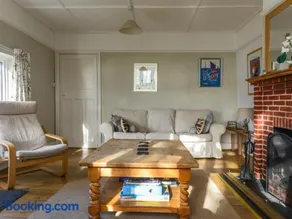 Riverside House - Image 3