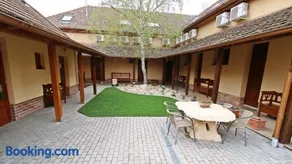 Gellény Lux Apartman - Image 4