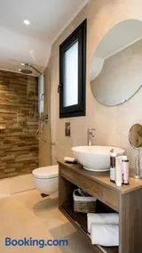 Kiotari Akti Beachfront Villas - Image 3
